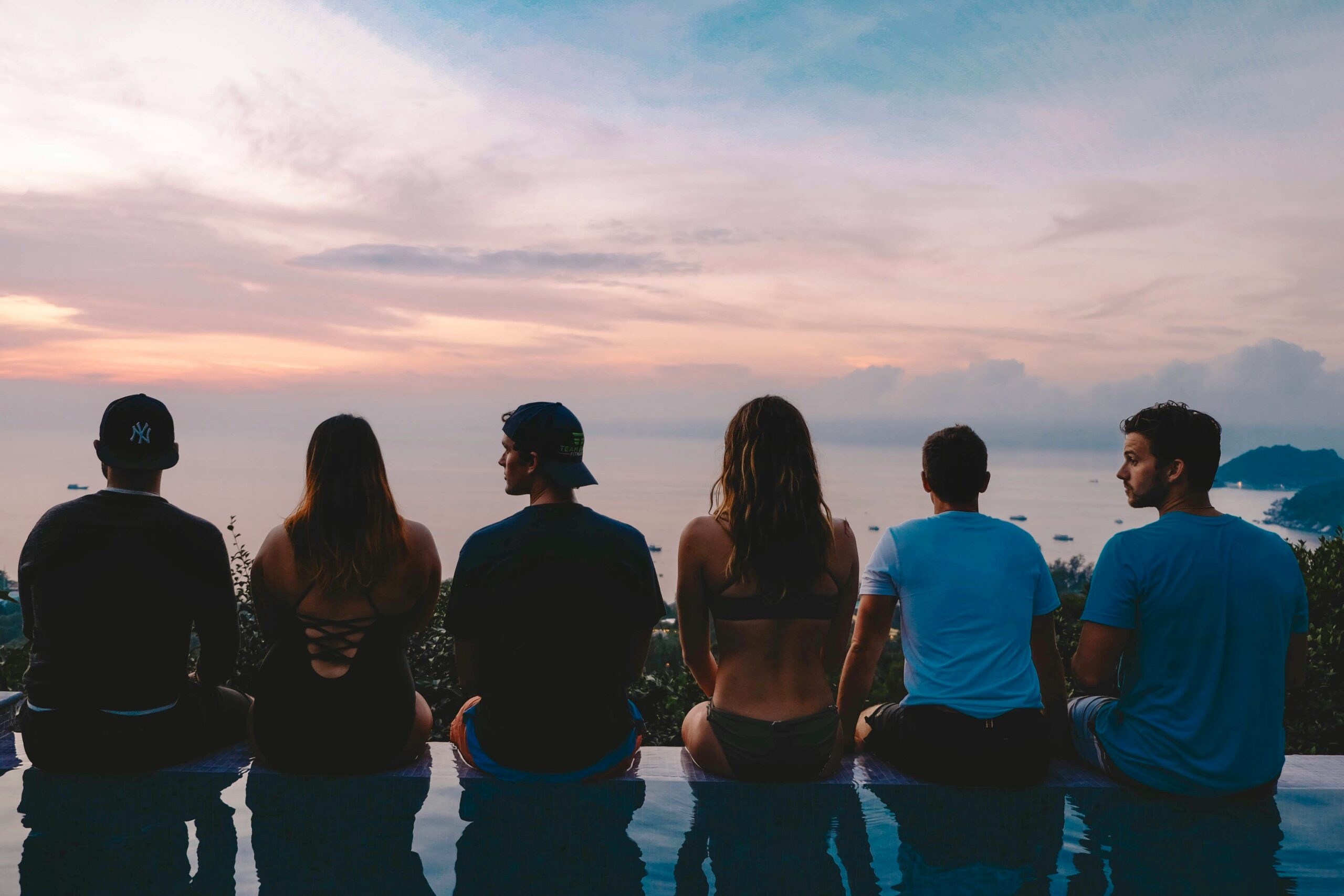 viaje con amigos mike-carroll-PuAMekHg-4o-unsplash